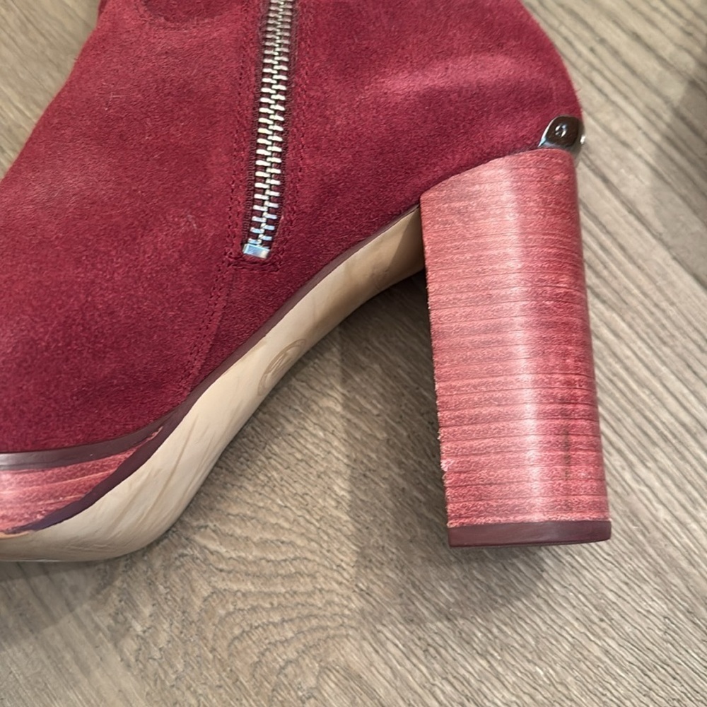 Michael Kors Burgundy Red Suede Knee-High Boots size 8 - Picture 3 of 8